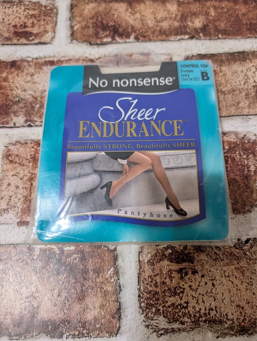 No Nonsense Sheer Endurance Size B Control Panty Silky Sheer Toe Precious Ivory
